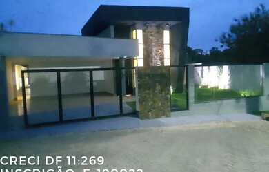 Imagem: A casa em condomínio possui 3 Dormitórios, 3 Banheiros, 2