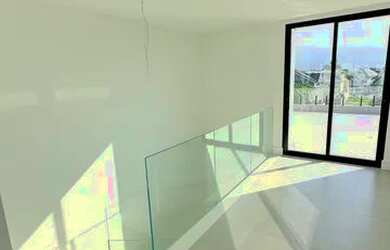 Imagem 7: Casa de condomínio para venda possui 400 metros quadrados com 5 quartos