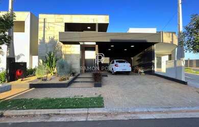 Imagem: A casa em condomínio possui 3 Dormitórios, 4 Banheiros, 4