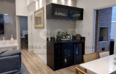 Imagem: O apartamento possui 2 Dormitórios, 1 Banheiro, 2 Vagas na