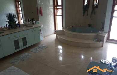 Imagem 2: EXCELENTE CASA 6 SUÍTES VISTA P/ O LAGO AO LADO DA PORTARIA