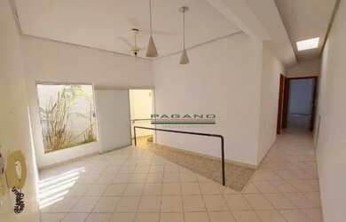 Imagem: O depósito possui 2 Vagas na garagem, 137m² de Área, Imóvel