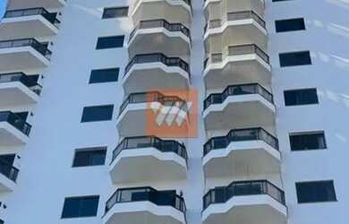 Imagem: O apartamento possui 3 Dormitórios, 1 Banheiro, 1 Vaga na garagem