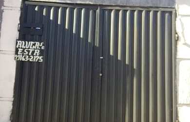 Imagem: A casa possui 2 Dormitórios, 1 Banheiro, 5 Vagas na garagem