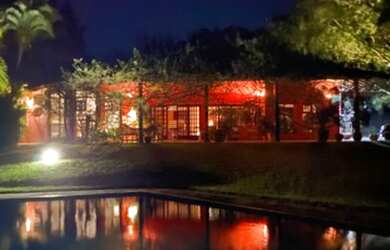 Imagem 10: Paraíso em Porto Feliz. Piscina, ChurrasqueiraeLareira