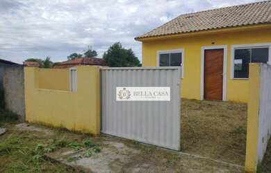 Imagem: A casa à venda possui 2 Dormitórios, 1 Banheiro, 1 Vaga na