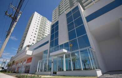 Imagem: O apartamento possui 3 Dormitórios, 2 Banheiros, 2 Vagas na