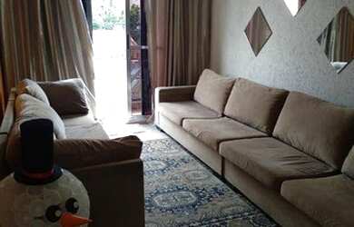 Imagem: A casa possui 2 Dormitórios, 3 Banheiros, 2 Vagas na garagem