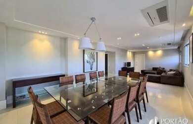 Imagem: O apartamento possui 3 Dormitórios, 4 Banheiros, 3 Vagas na