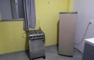 Imagem: O quarto está localizado em Madureira, Rio de Janeiro para