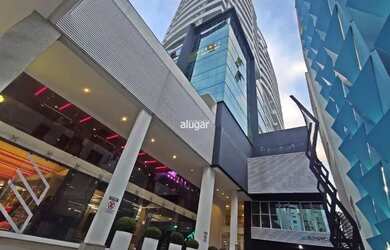 Imagem: O apartamento possui 1 Dormitório, 1 Banheiro, 1 Vaga na garagem