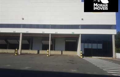 Imagem: O depósito possui 5500m² de Área e está localizado em Centro