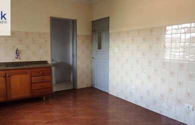 Imagem: A casa possui 1 Dormitório, 1 Banheiro e 55m² de Área e está