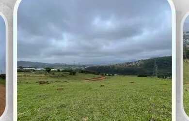 Imagem: O terreno possui 360m² de Área e está localizado em Jardim