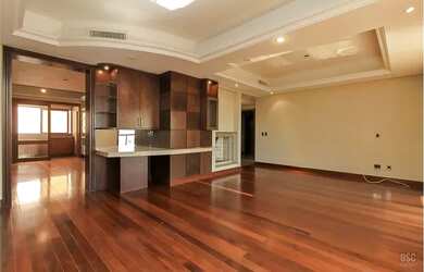 Imagem 12: Apartamento com 4 Dormitorio s localizado a no bairro Mont Serrat em Porto...