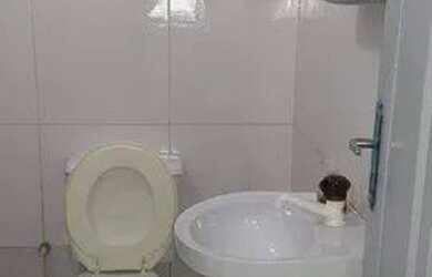 Imagem 4: Vendo esta casa. Varanda, 80m² de Área, 1 Vaga na garageme1 Dormitório