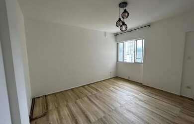 Imagem: A kitnet possui 1 Banheiro, 1 Vaga na garagem, 35m² de Área