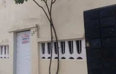 Imagem: A casa possui 1 Dormitório, 1 Banheiro, 15m² de Área e está