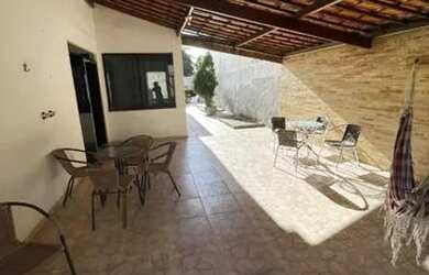 Imagem 12: Casa na Atalaia. 568m² de Área, 3 Vagas na garageme4 Dormitórios