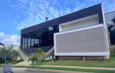 Imagem: A casa em condomínio possui 1 Dormitório, 1 Banheiro, 395m²