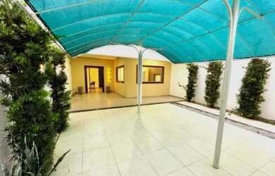 Imagem 1: VENDE-SE CASA COM GARAGEM