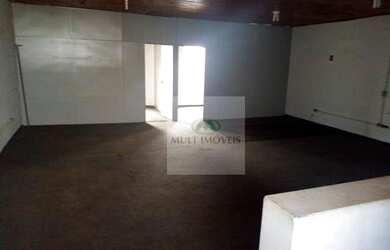 Imagem: O depósito possui 102m² de Área e está localizado em Campos