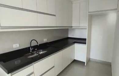 Imagem: A casa possui 3 Dormitórios, 2 Banheiros, 200m² de Área