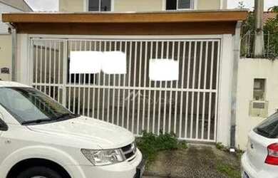 Imagem: A casa possui 3 Dormitórios, 3 Banheiros, 2 Vagas na garagem