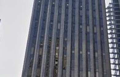 Imagem: O depósito possui 5 Vagas na garagem, 508m² de Área e está