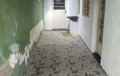 Imagem: A casa possui 1 Dormitório, 1 Banheiro, 89m² de Área e está