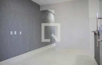 Imagem: A casa possui 2 Dormitórios, 1 Banheiro, 1 Vaga na garagem