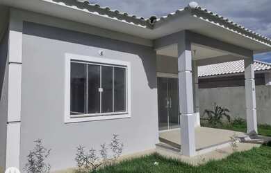 Imagem 2: Casas e terrenos na região dos lagos