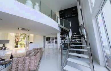 Imagem 15: CASA DE ALTO PADRÃO (porteira fechada