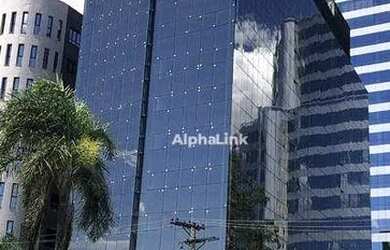 Imagem: O depósito possui 5 Vagas na garagem, 12.340m² de Área e