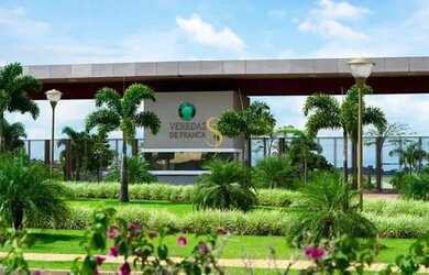 Imagem: O terreno está localizado em Villaggio Di Firenze, Franca à