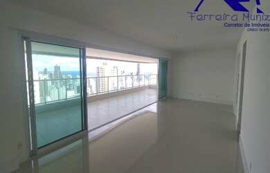 Imagem 8: Quatro Suites na Graça. Piscina, Varanda, 261m² de Áreae4 Vagas na...