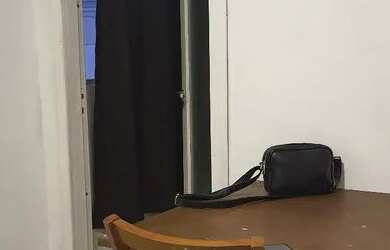 Imagem: A kitnet possui 1 Dormitório, 1 Banheiro, 1 Vaga na garagem