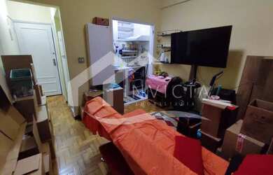 Imagem: A kitnet possui 1 Dormitório, 1 Banheiro, 35m² de Área e