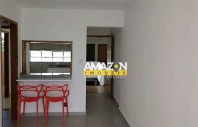 Imagem: O apartamento possui 1 Dormitório, 1 Banheiro, 1 Vaga na garagem