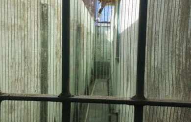 Imagem: A casa em condomínio possui 2 Dormitórios, 1 Banheiro, 55m²