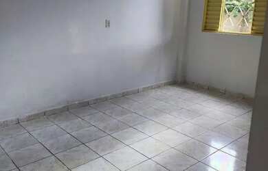 Imagem 5: Casa Aluguel. Imóvel novo, 1 Banheiroe2 Dormitórios