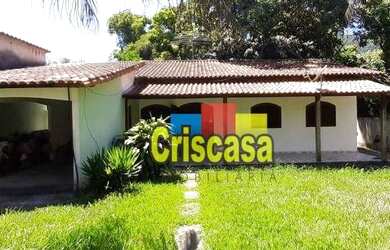 Imagem: A casa possui 3 Dormitórios, 1 Banheiro, 4 Vagas na garagem