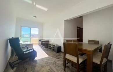 Imagem: O apartamento possui 2 Dormitórios, 1 Banheiro, 2 Vagas na