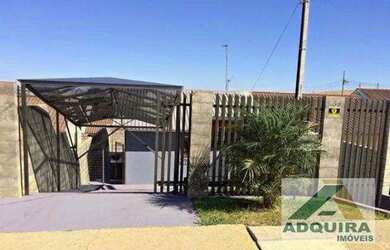 Imagem: A casa possui 2 Dormitórios, 1 Banheiro, 1 Vaga na garagem