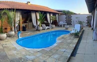 Imagem: A casa em condomínio possui 2 Dormitórios, 5 Banheiros, 3