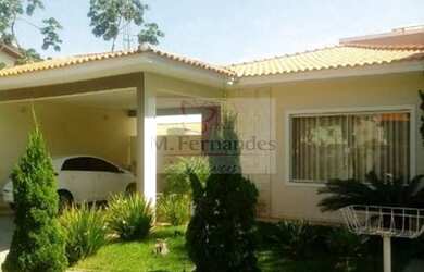 Imagem: A casa em condomínio possui 3 Dormitórios, 2 Banheiros, 2