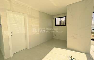 Imagem 3: APARTAMENTO FRENTE MAR EM BALN. PEREQUÊ