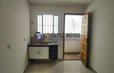 Imagem: A casa possui 1 Dormitório, 1 Banheiro, 70m² de Área e está