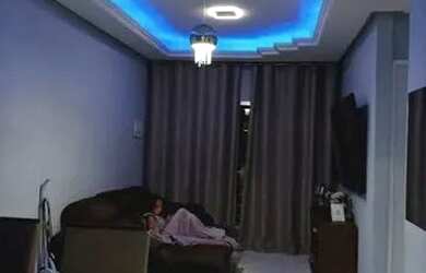 Imagem: A casa à venda possui 2 Dormitórios, 2 Banheiros, 2 Vagas