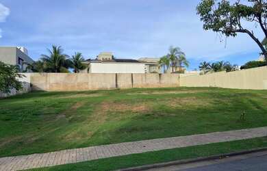 Imagem: O terreno possui 918m² de Área e está localizado em Jardim